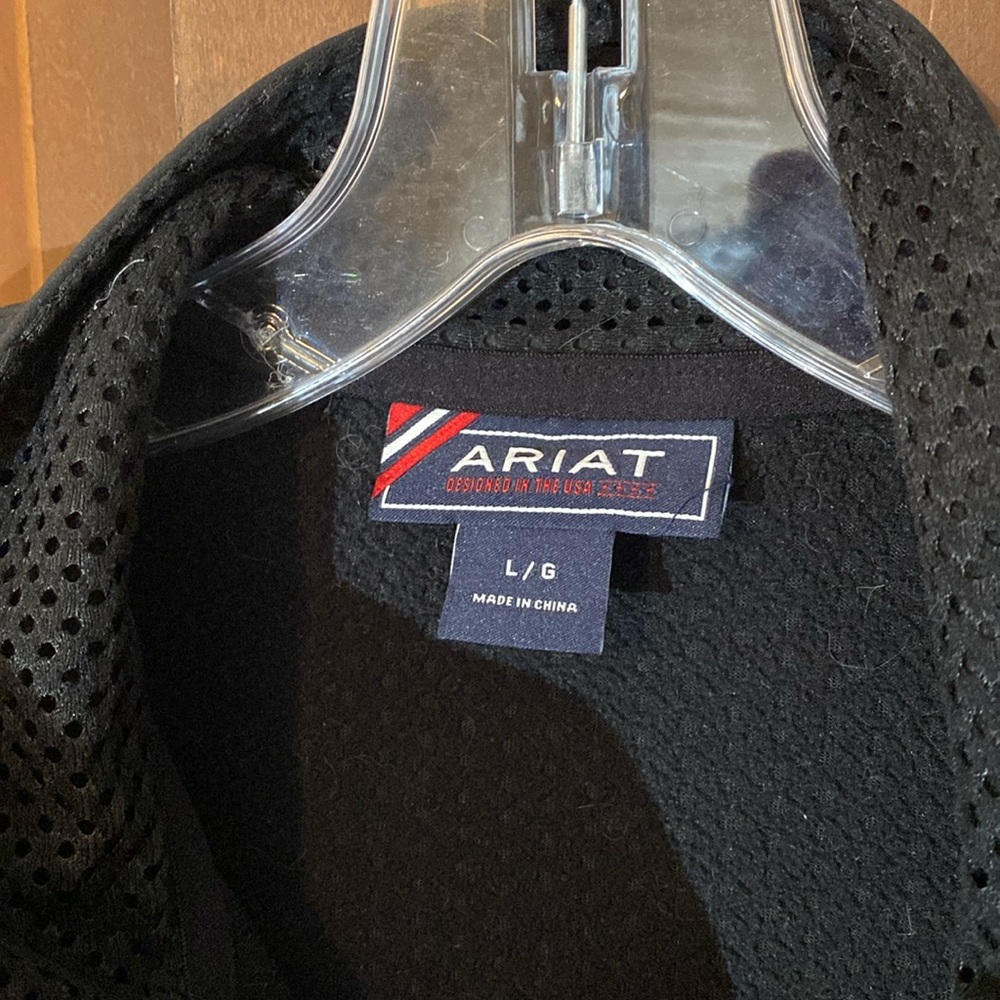 Ariat Black Softshell Jacket, L - Picture 2 of 6